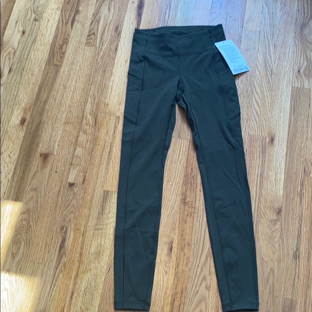 Lululemon Speed Up MR Tight 28”